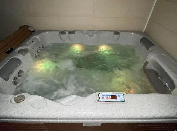 Casa Do Pinheiro * Fiães